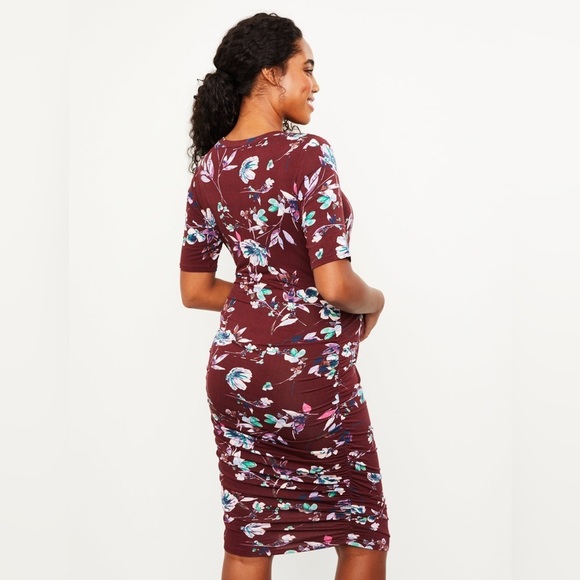 Motherhood Maternity Side Ruched Scoop Neck Half Sleeve Knee Length Dress 1X - Picture 2 of 7